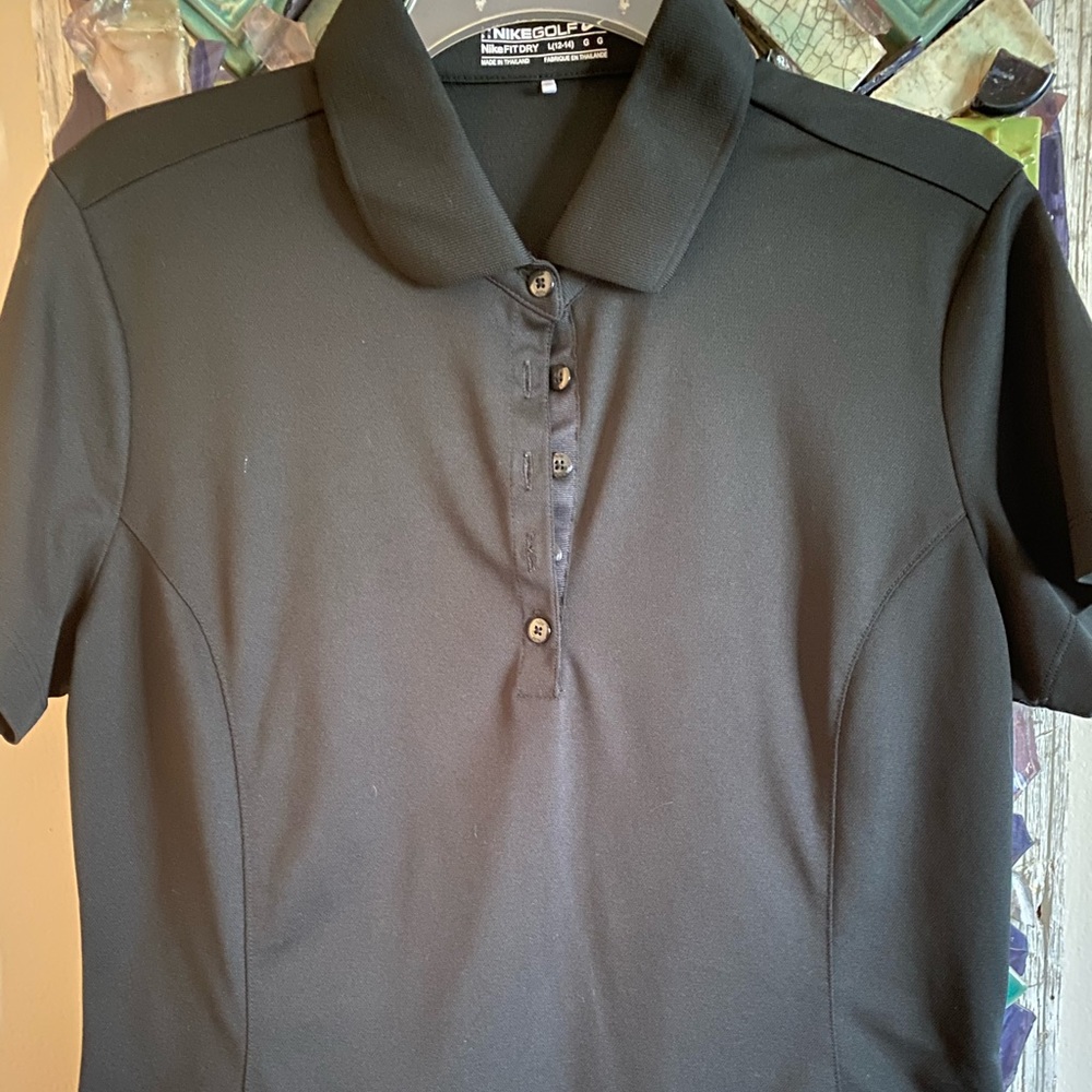 Nike Woman’s Golf shirt
